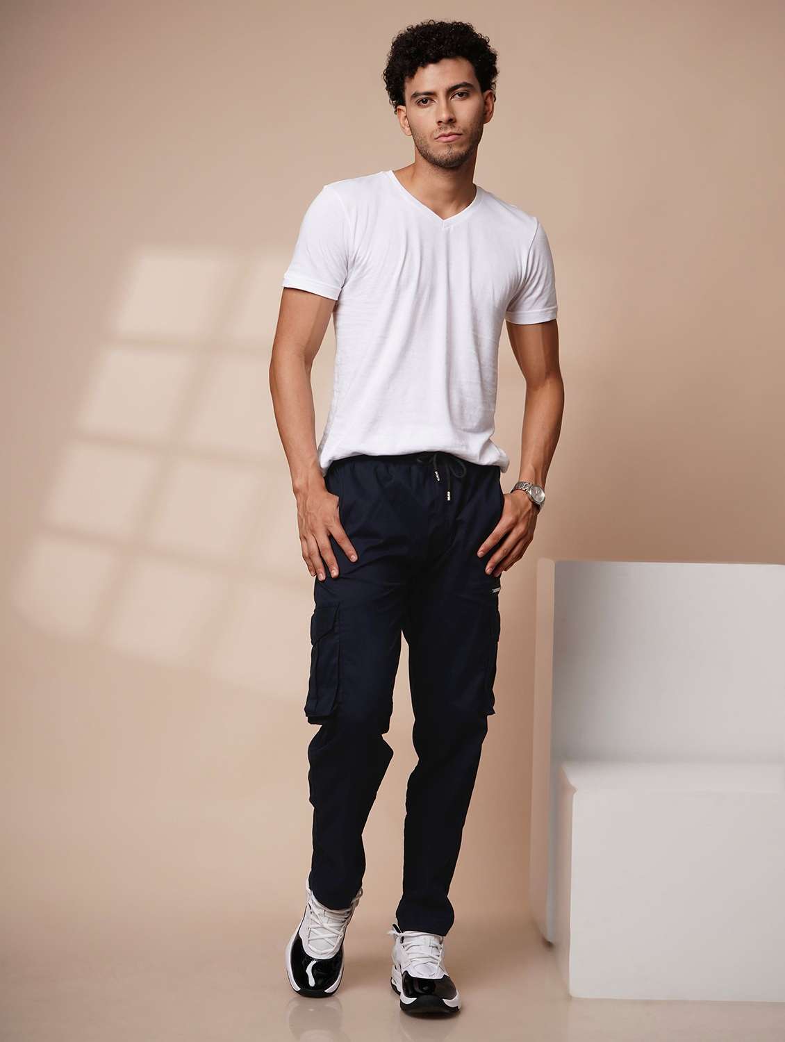 men solid high rise regular fit cargo jogger - 22455521 -  Standard Image - 4