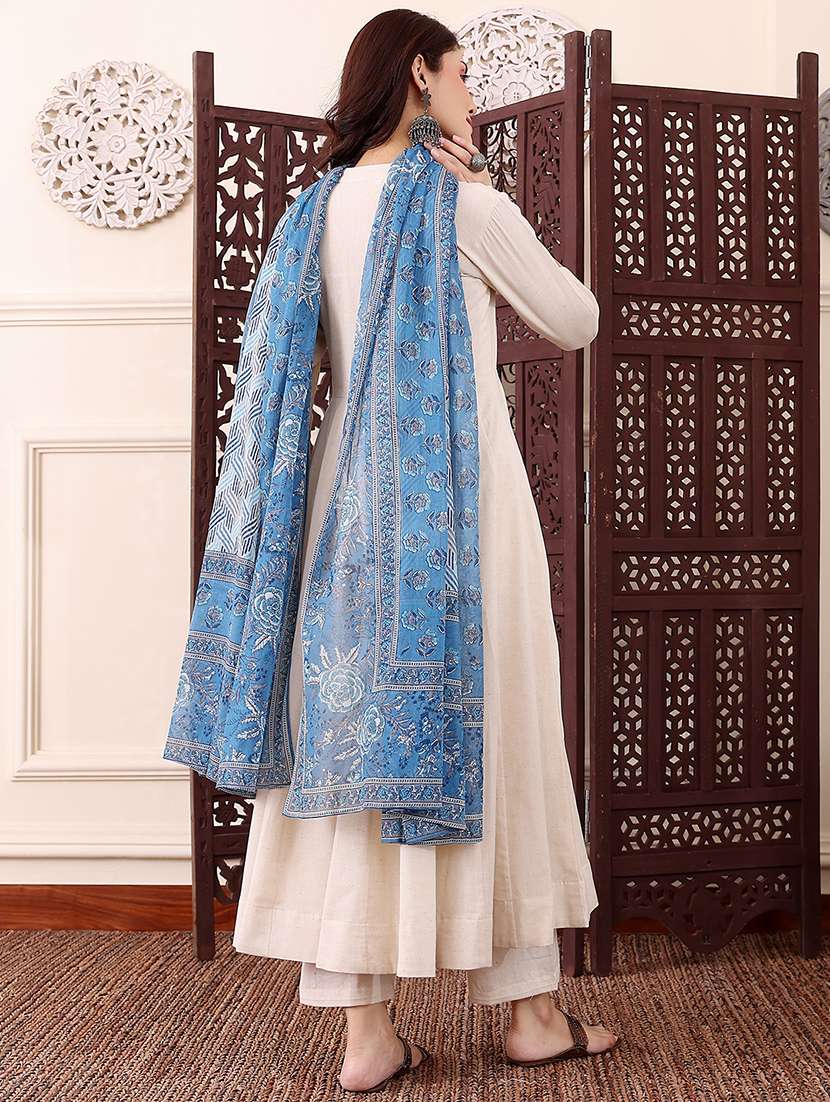 women cream chanderi flared kurta - 22455533 -  Standard Image - 4