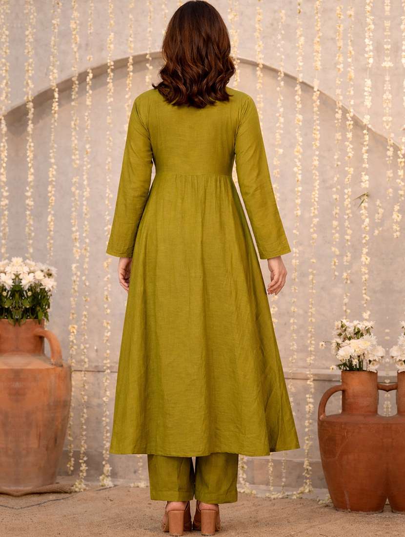 women olive chanderi flared kurta - 22455535 -  Standard Image - 4