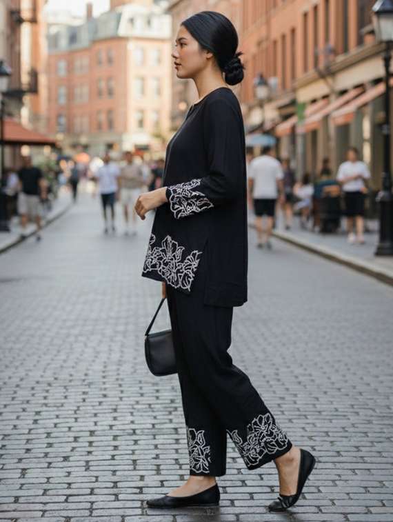 women black co-ord set - 22455557 -  Standard Image - 1