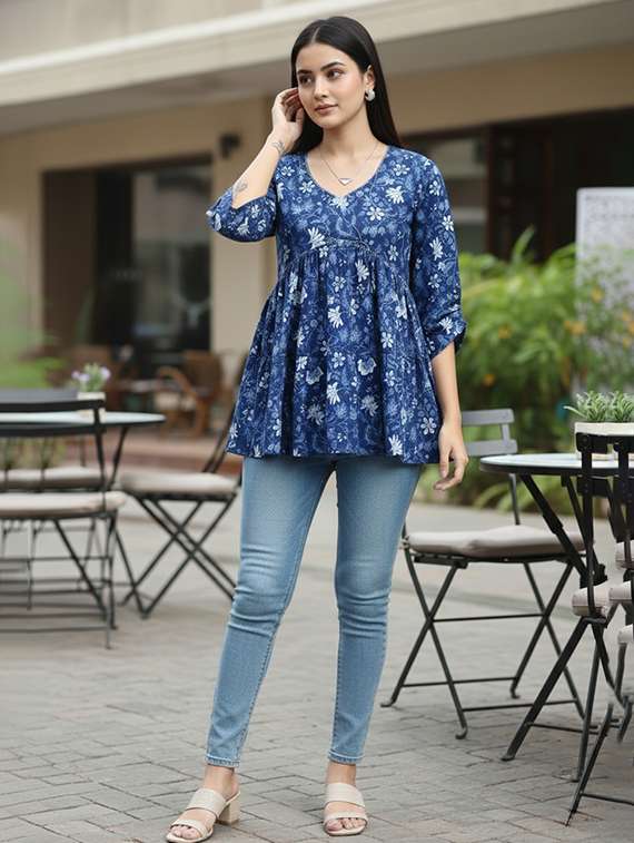 women blue cotton straight kurti - 22456087 -  Standard Image - 4