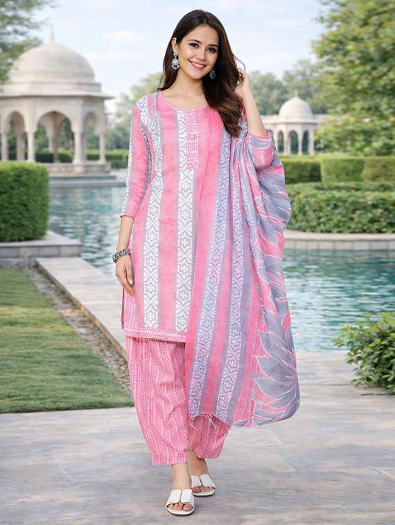 women pink  printed kurta salwar set