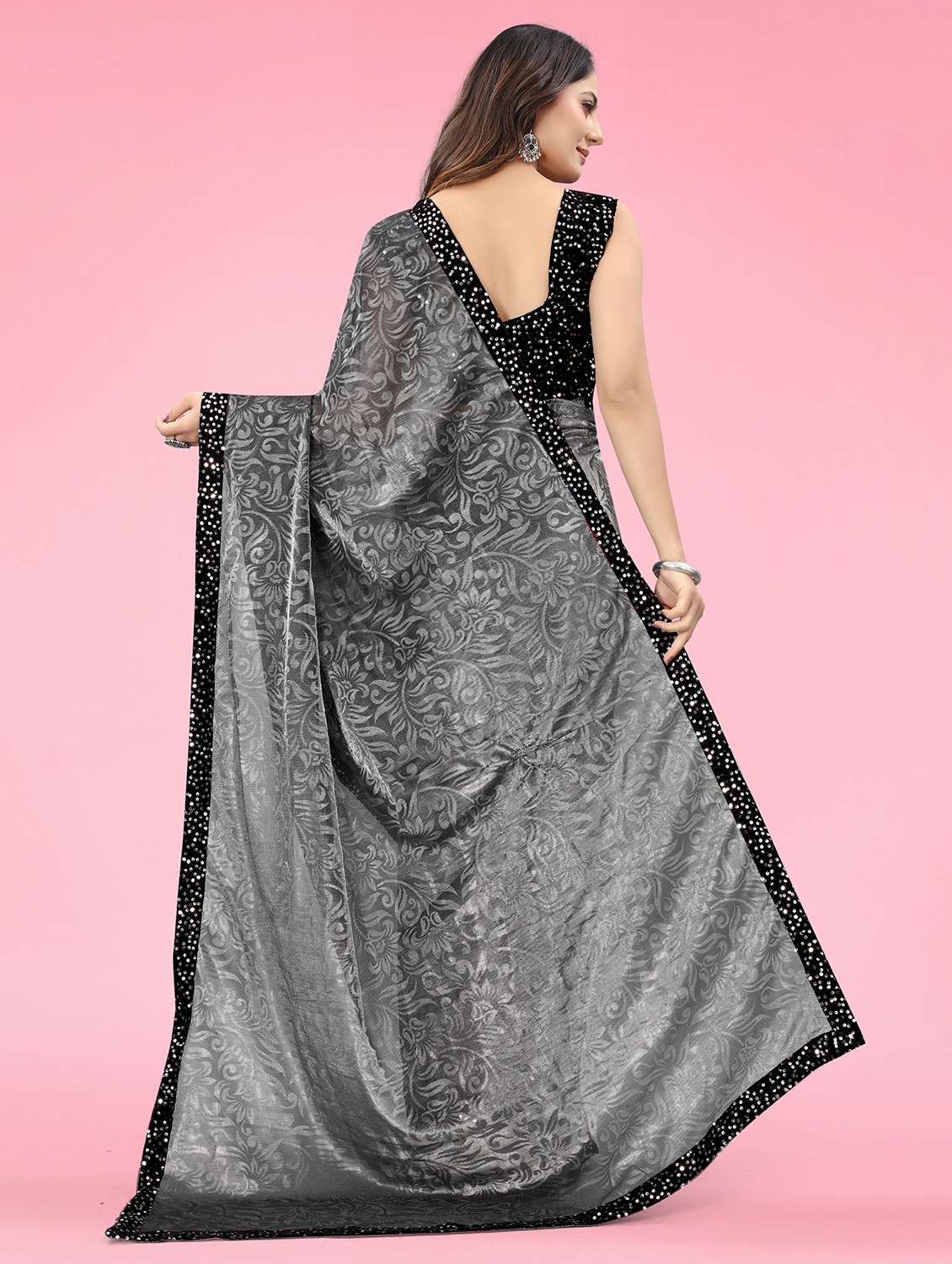 women self design embellished saree with blouse - 22456472 -  Standard Image - 1