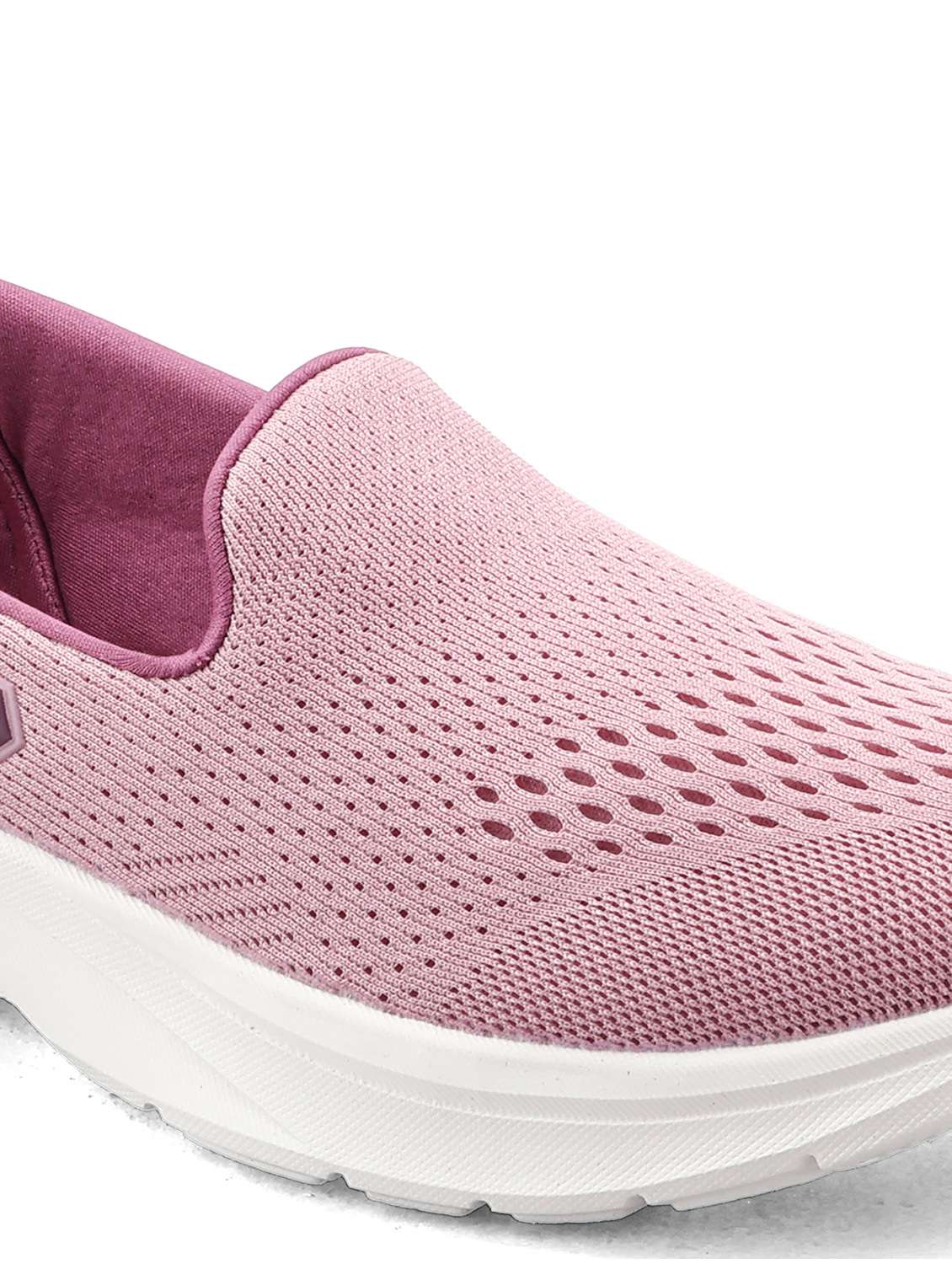 women maroon slip on casual shoe - 22456507 -  Standard Image - 4