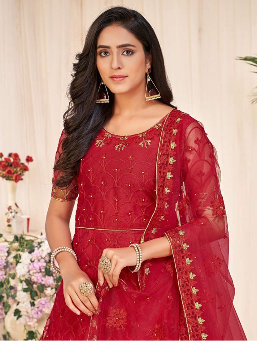 women red kurta pant set - 22456853 -  Standard Image - 1