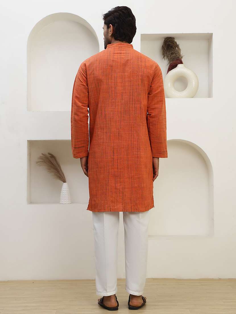 men self design mandarin neck long kurta - 22457334 -  Standard Image - 4