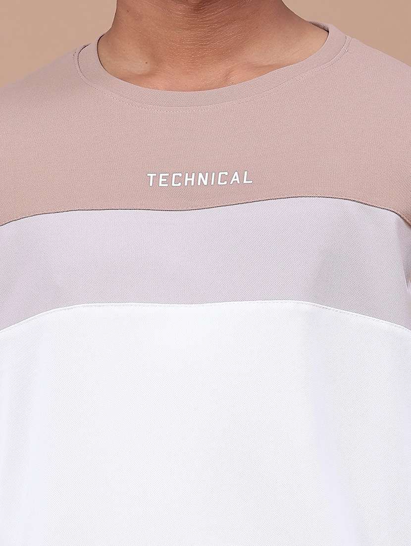 men colourblocked long sleeves regular fit t-shirt - 22457538 -  Standard Image - 1