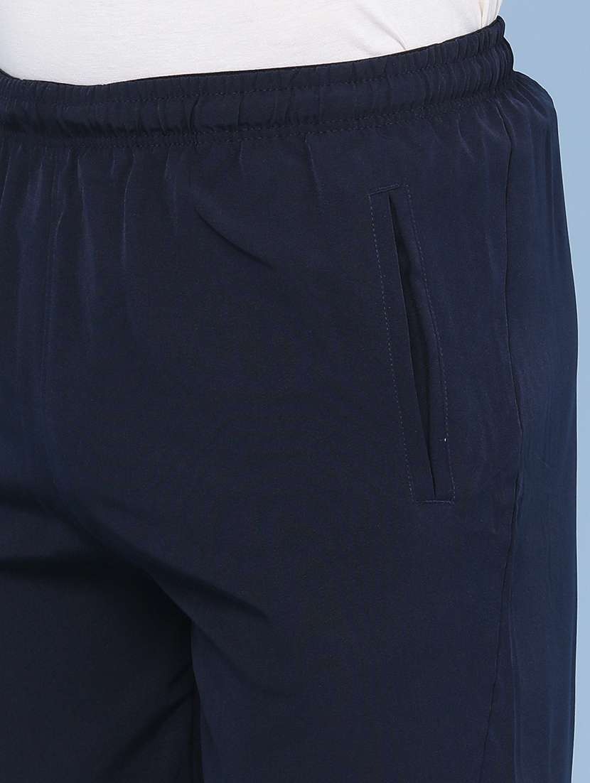 men solid mid rise regular fit sport shorts - 22457754 -  Standard Image - 1