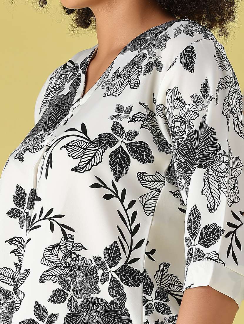 Women Printed Three Quarter Sleeves Regular Top - 22458493 -  Standard Image - 1