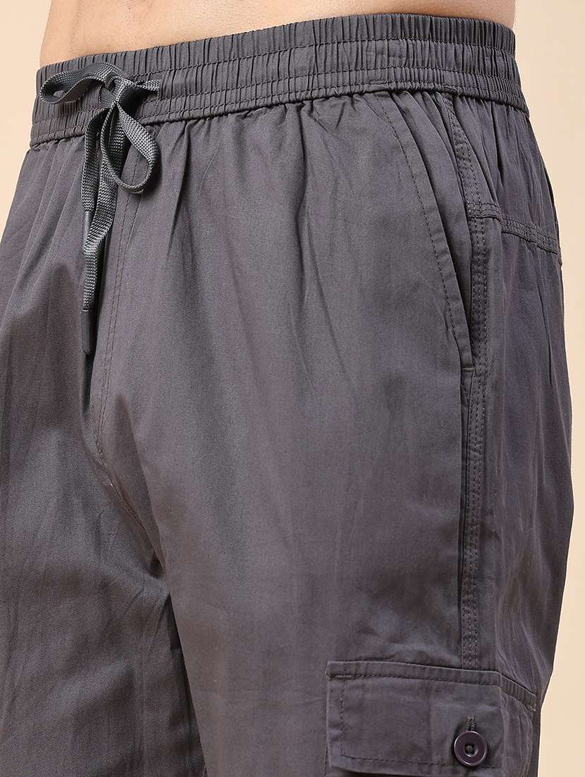 men solid mid rise regular fit cargo  - 22459765 -  Standard Image - 1