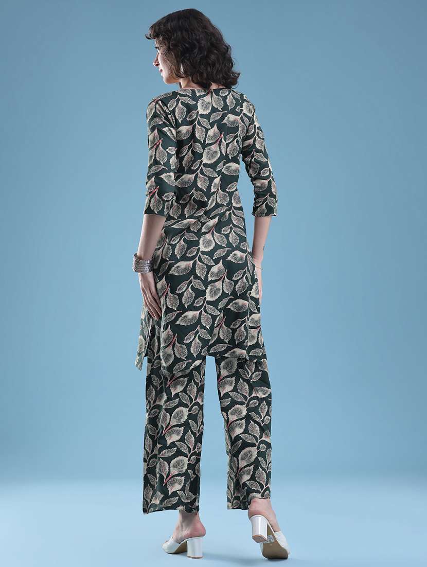 women printed three quarter sleeve ethnic co-ord set - 22460351 -  Standard Image - 4