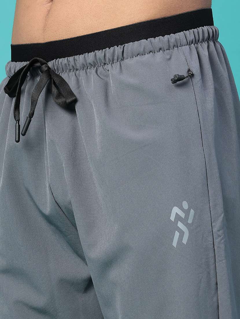men solid mid rise regular fit jogger - 22460403 -  Standard Image - 1