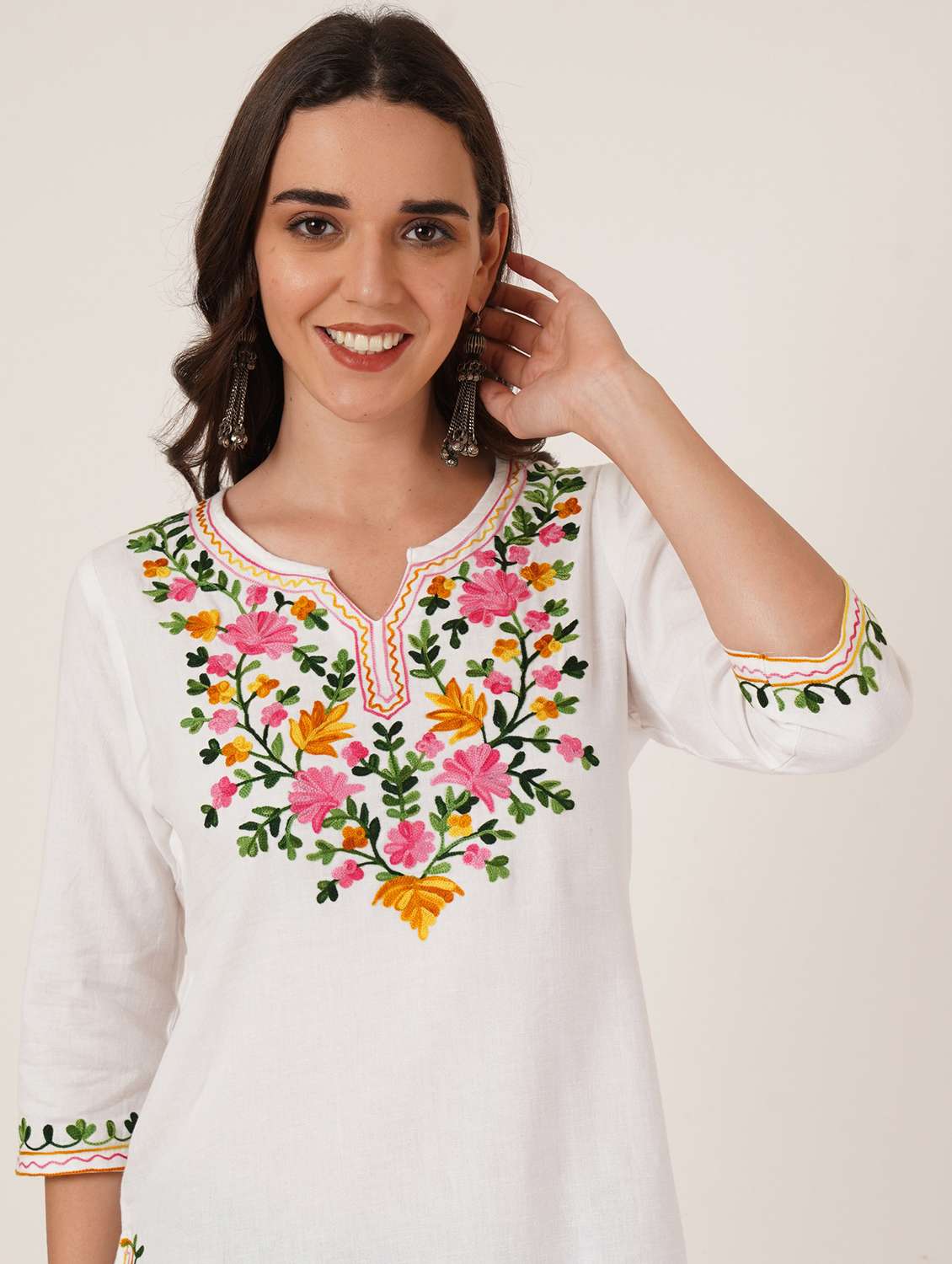 women embroidered three quarter sleeve straight kurti - 22460506 -  Standard Image - 1