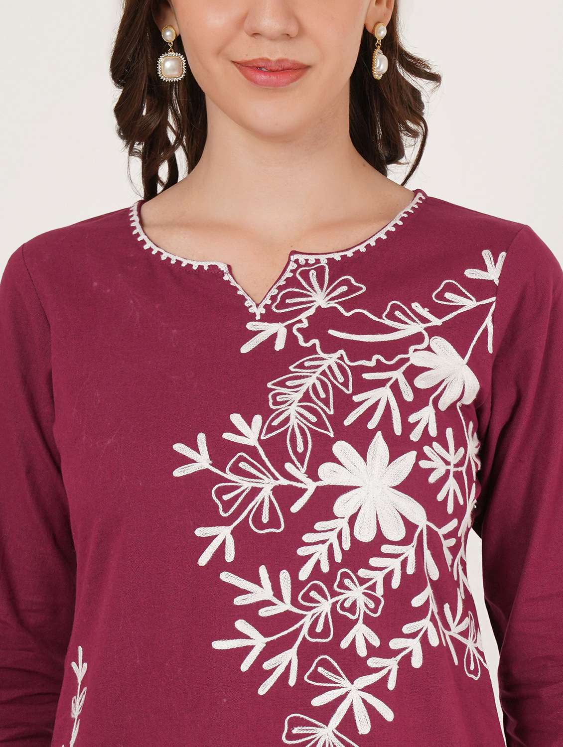 women embroidered three quarter sleeve straight kurti - 22460512 -  Standard Image - 1