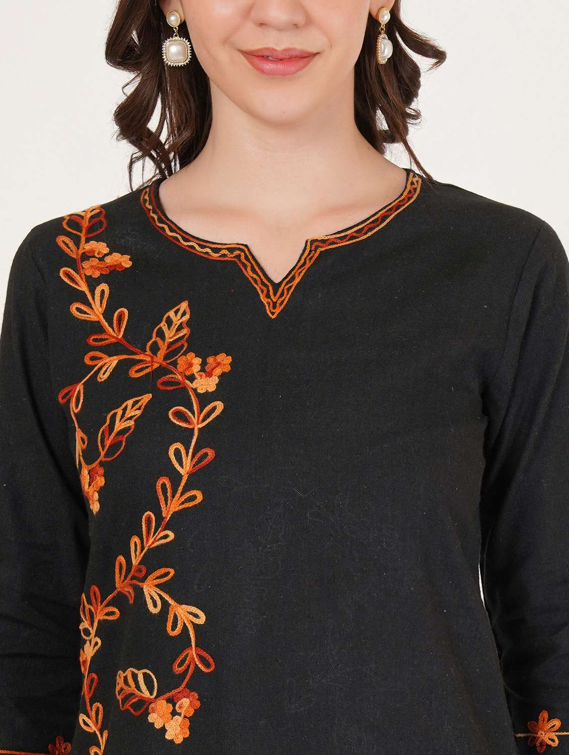 women embroidered three quarter sleeve straight kurti - 22460513 -  Standard Image - 1