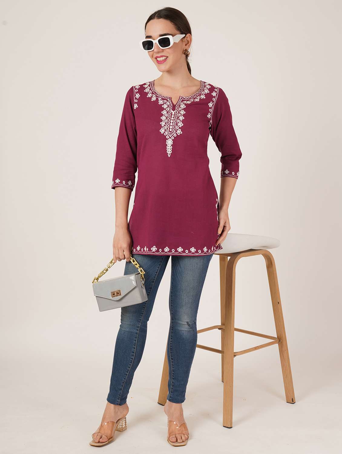 women embroidered three quarter sleeve straight kurti - 22460516 -  Standard Image - 4