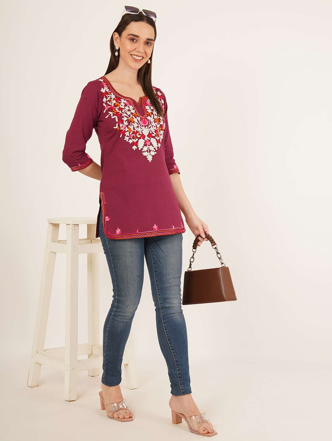 women embroidered three quarter sleeve straight kurti - 22460526 -  Standard Image - 4