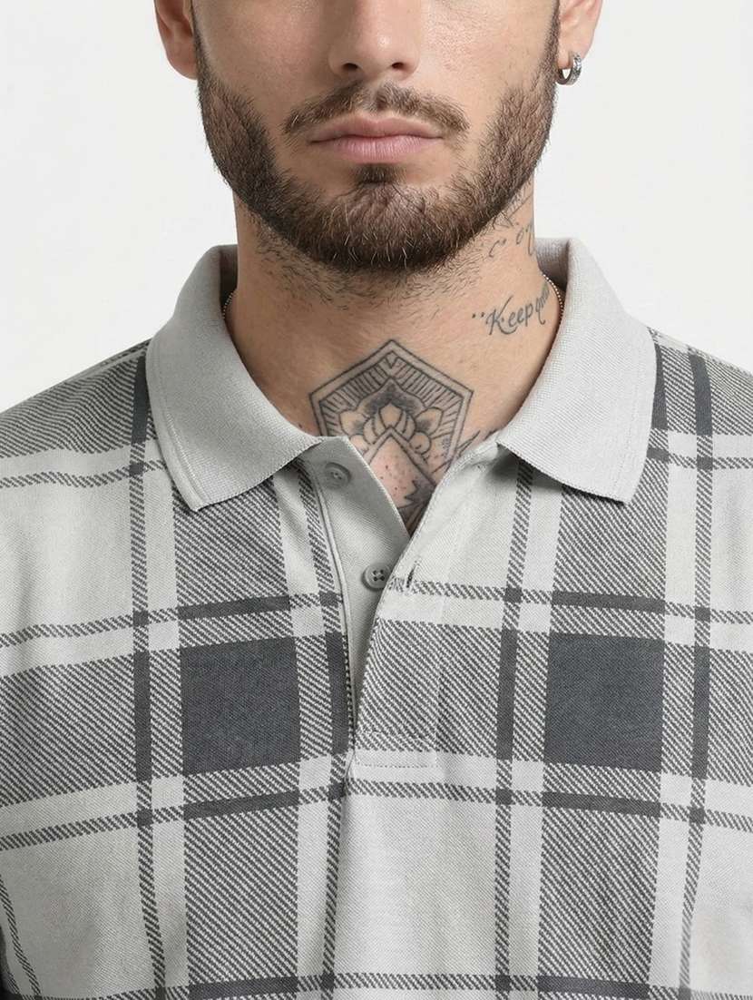 men checkered short sleeve regular fit polo t-shirt - 22460749 -  Standard Image - 4