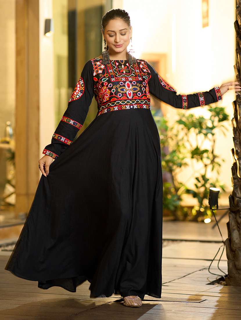 women black rayon flared kurti - 22460954 -  Standard Image - 1