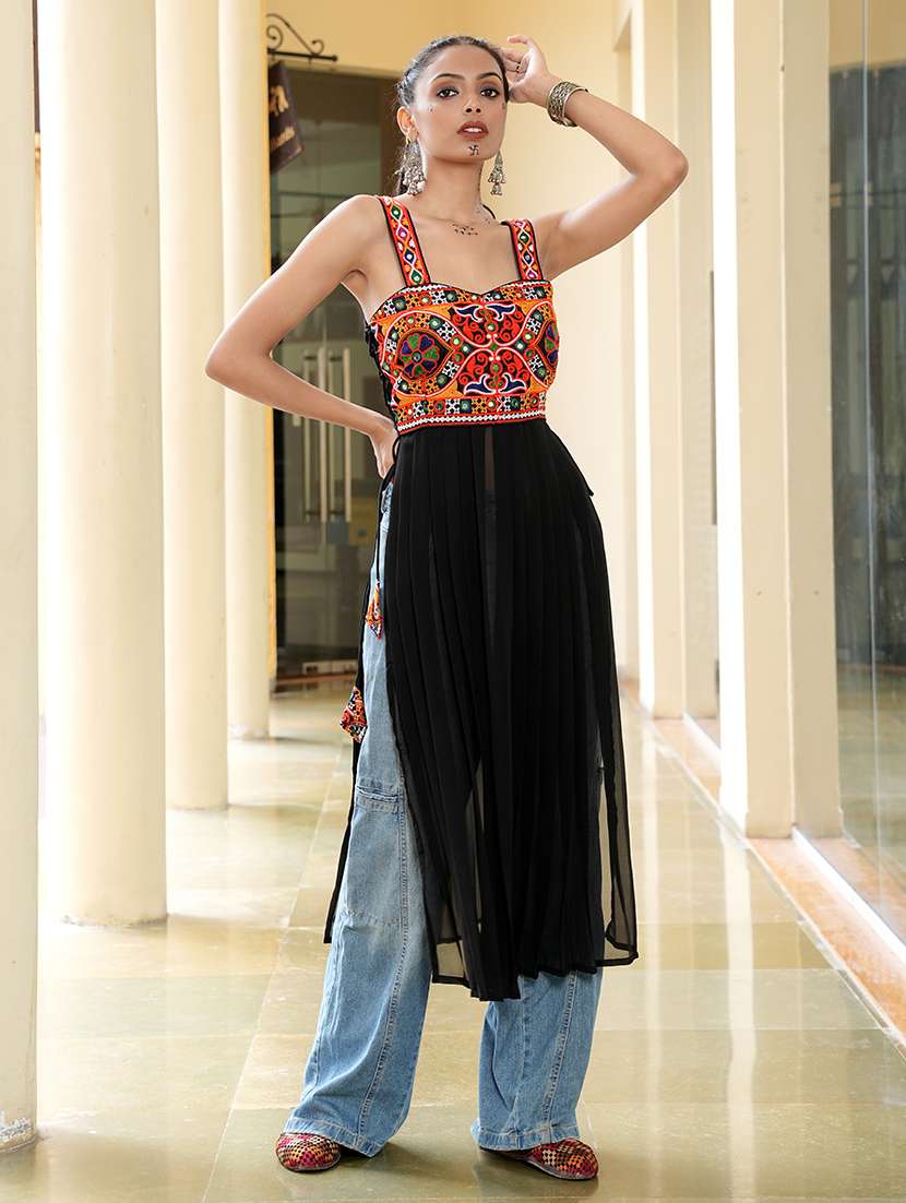 women black georgette side slit kurti - 22460959 -  Standard Image - 1
