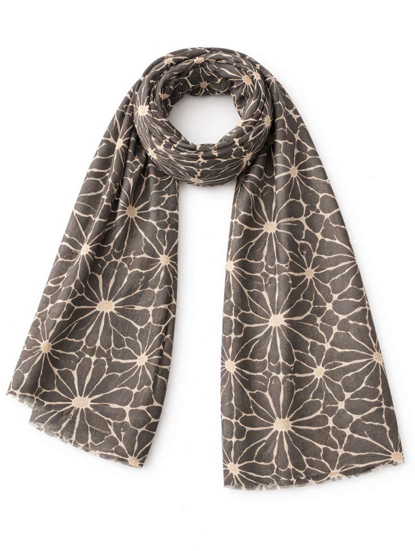 women printed scarf - 22461171 -  Standard Image - 1