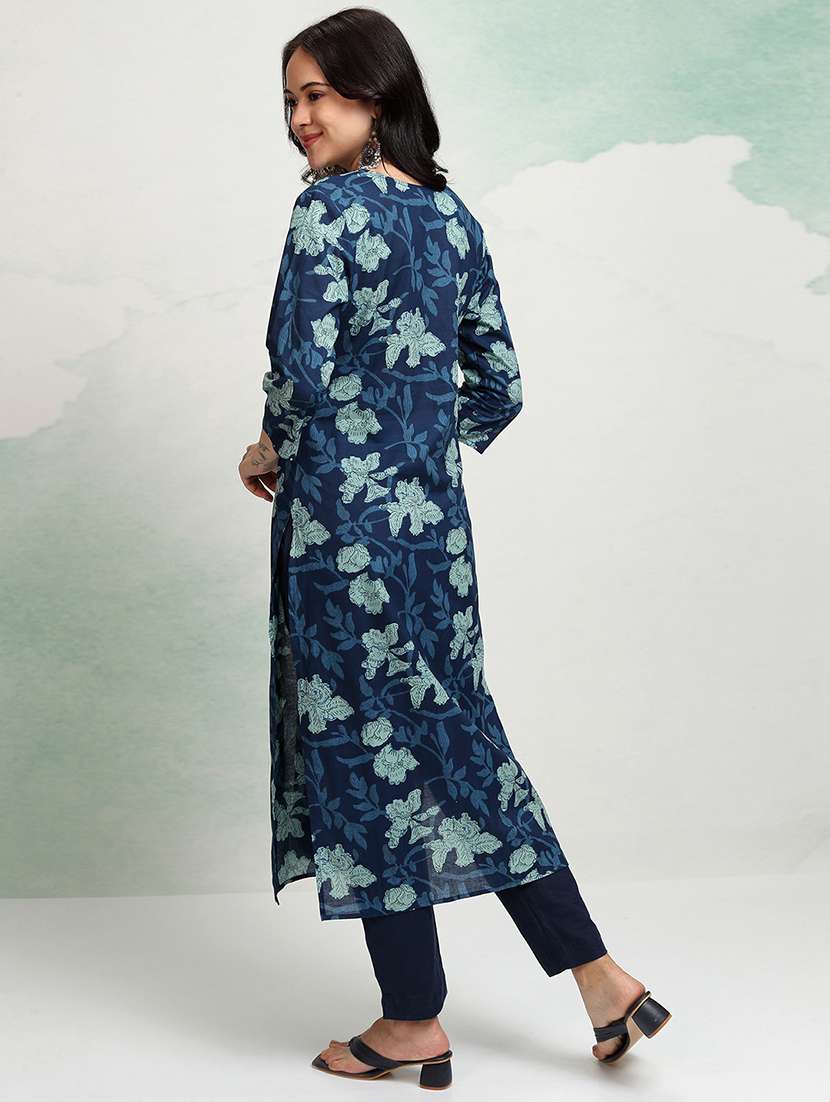 women floral three quarter sleeve straight kurta - 22462170 -  Standard Image - 4
