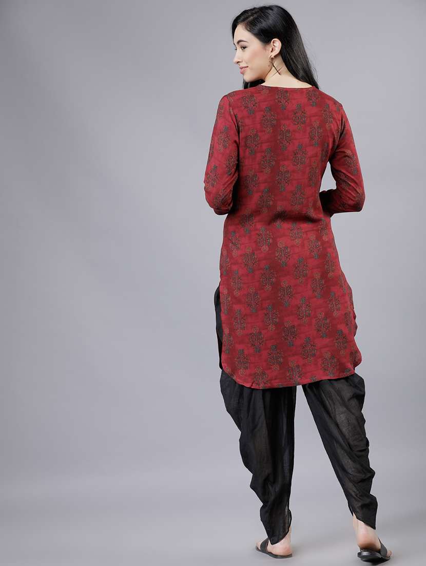 women printed three quarter sleeve straight kurta - 22462172 -  Standard Image - 4