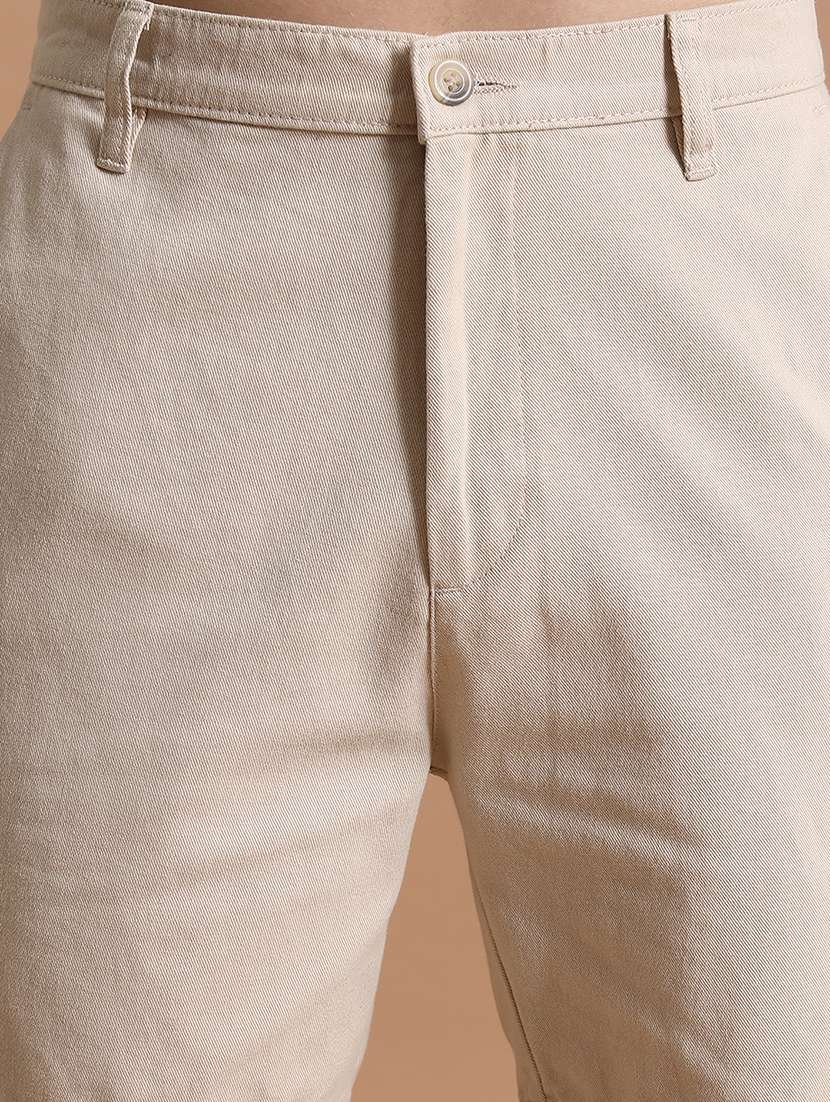 men solid mid rise regular fit shorts - 22462176 -  Standard Image - 1