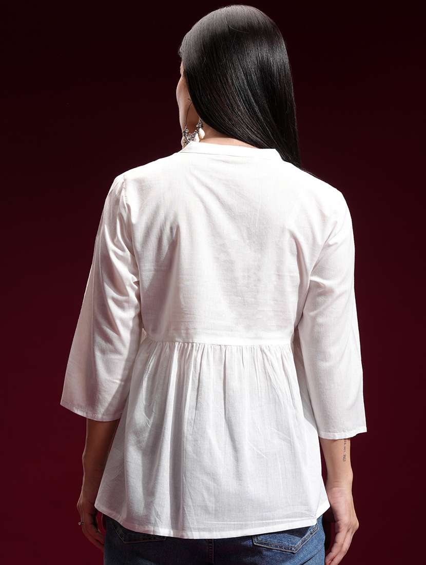 women printed off white rayon regular top - 22462341 -  Standard Image - 4