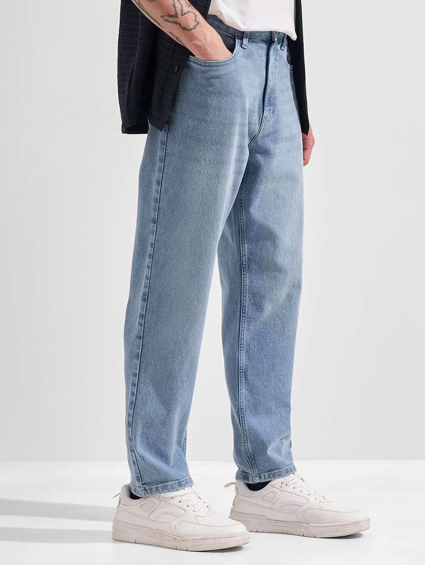 men washed mid rise full length tapered jeans - 22462754 -  Standard Image - 1