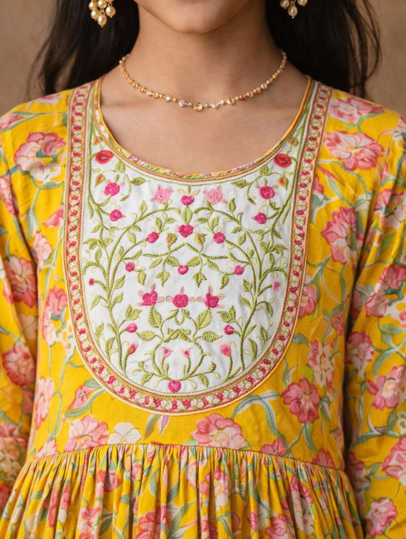 girl cotton kurta sharara set suit set - 22463271 -  Standard Image - 1