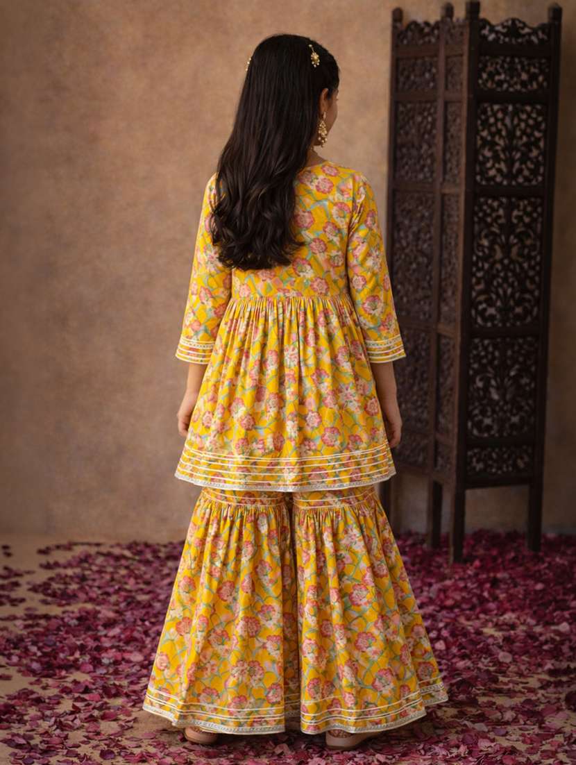 girl cotton kurta sharara set suit set - 22463271 -  Standard Image - 4