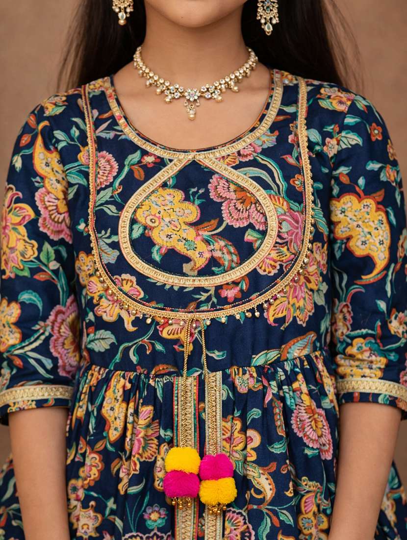 girl green cotton kurta sharara set suit set - 22463272 -  Standard Image - 1