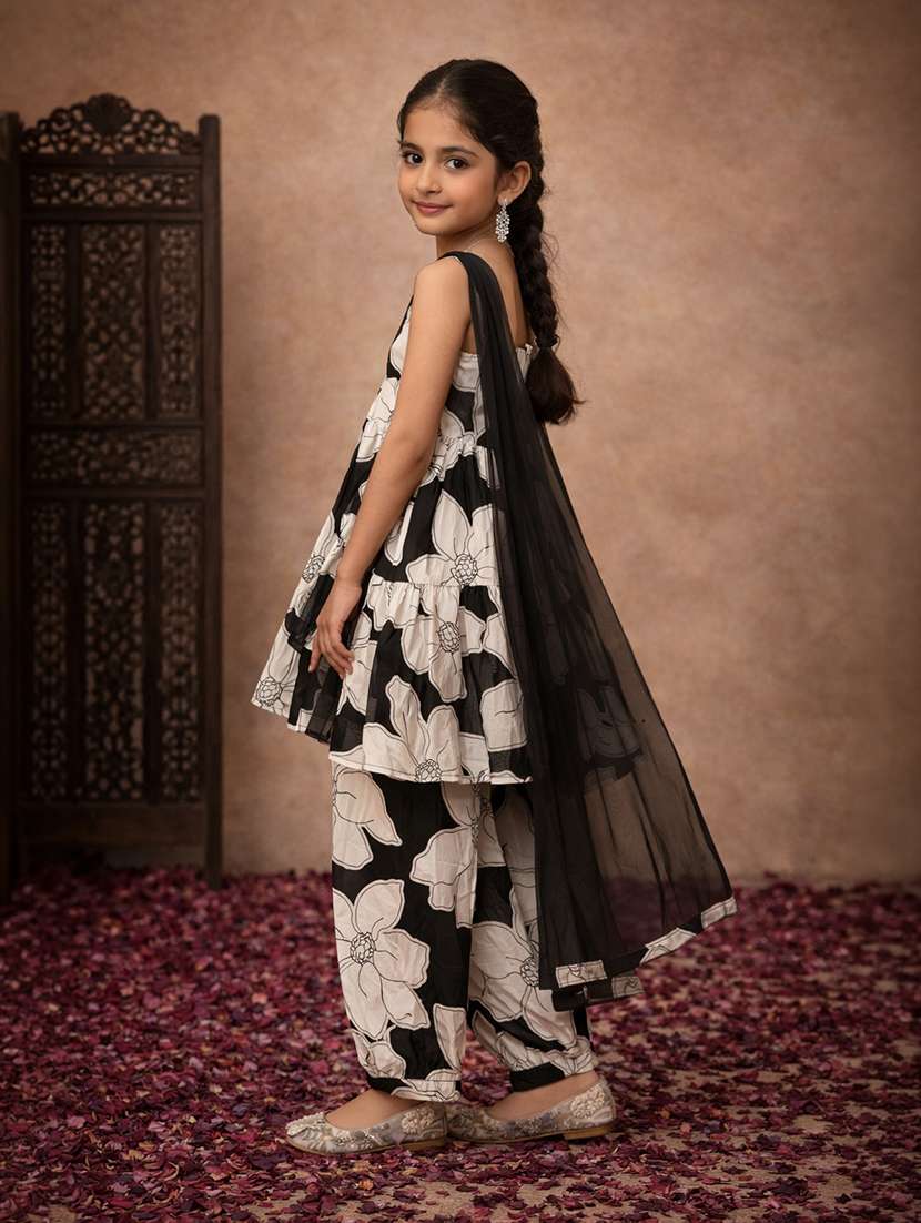 girls white cotton kurta salwar set suit set - 22463278 -  Standard Image - 1