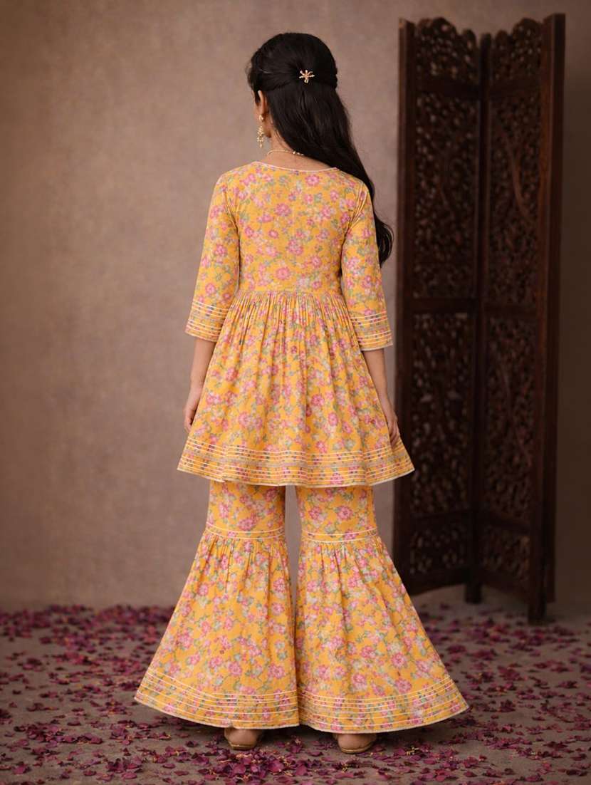 girl cotton kurta sharara set suit set - 22463279 -  Standard Image - 4