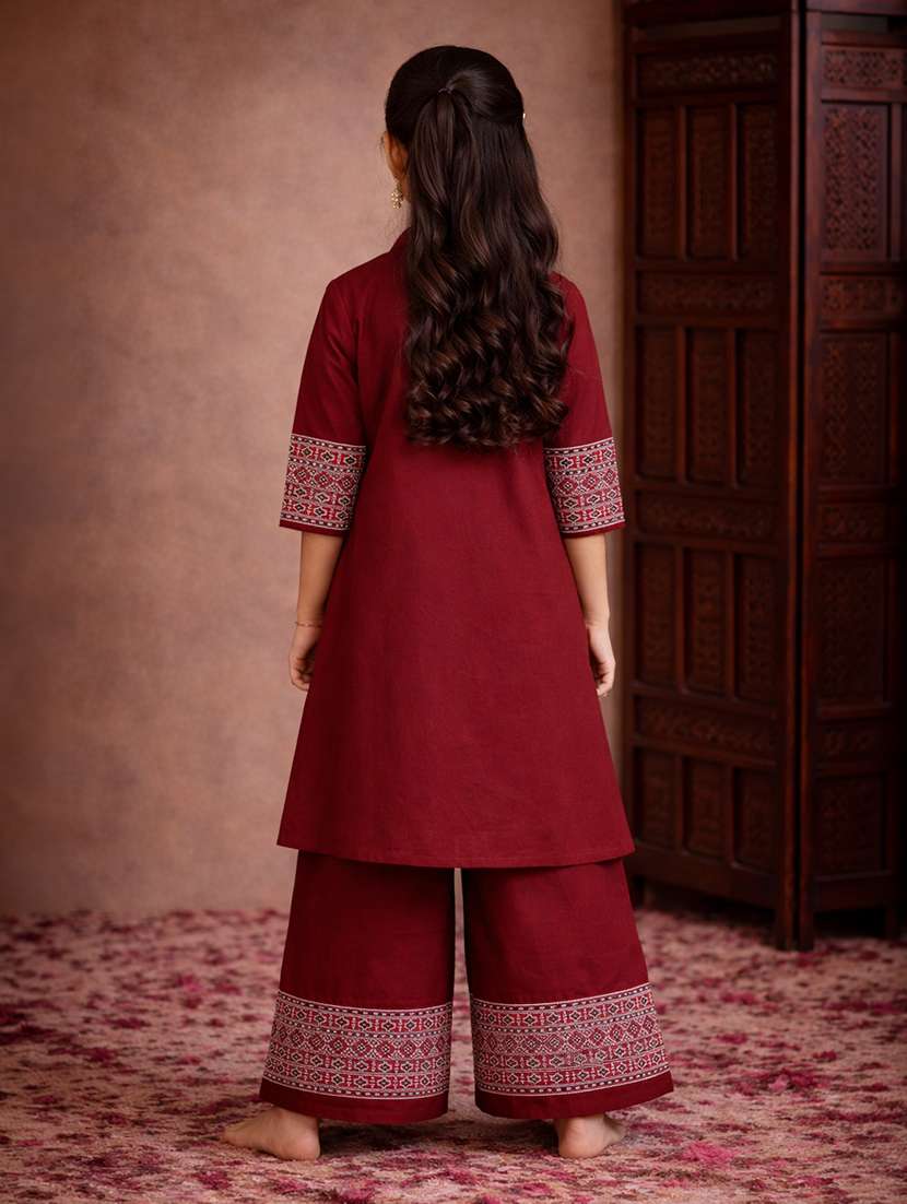girls maroon cotton a-line kurti - 22463310 -  Standard Image - 4