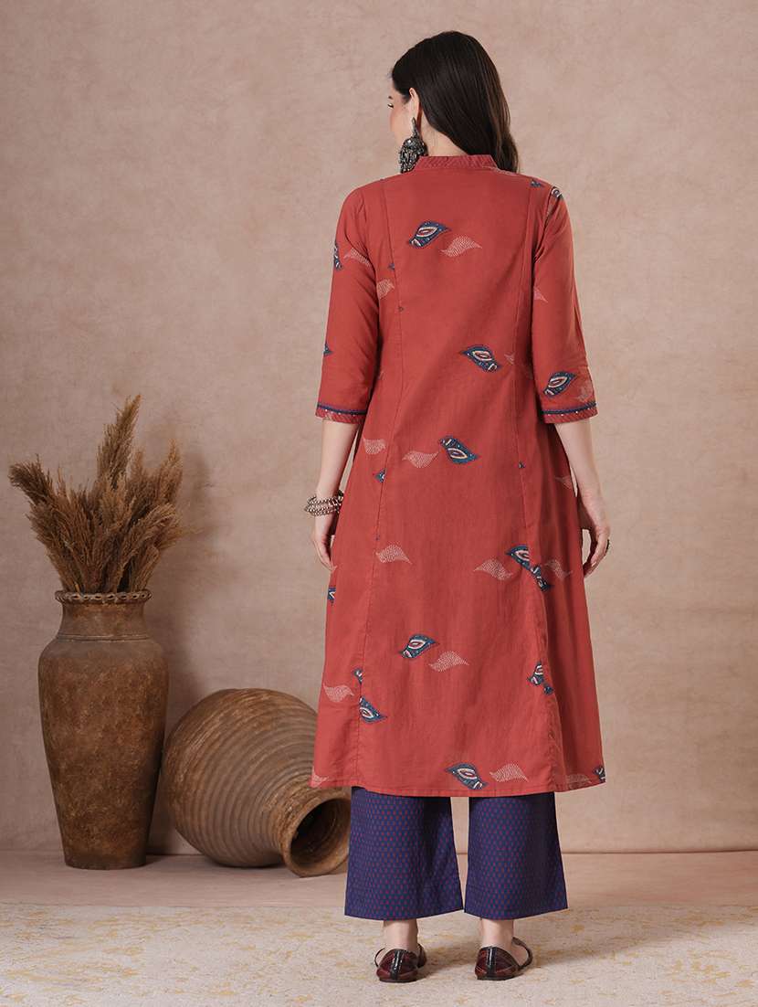 women three quarter sleeve a-line kurta - 22463483 -  Standard Image - 4