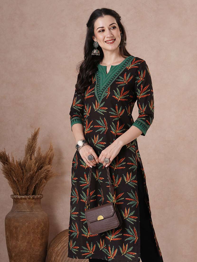 women three quarter sleeve straight kurta - 22463495 -  Standard Image - 1