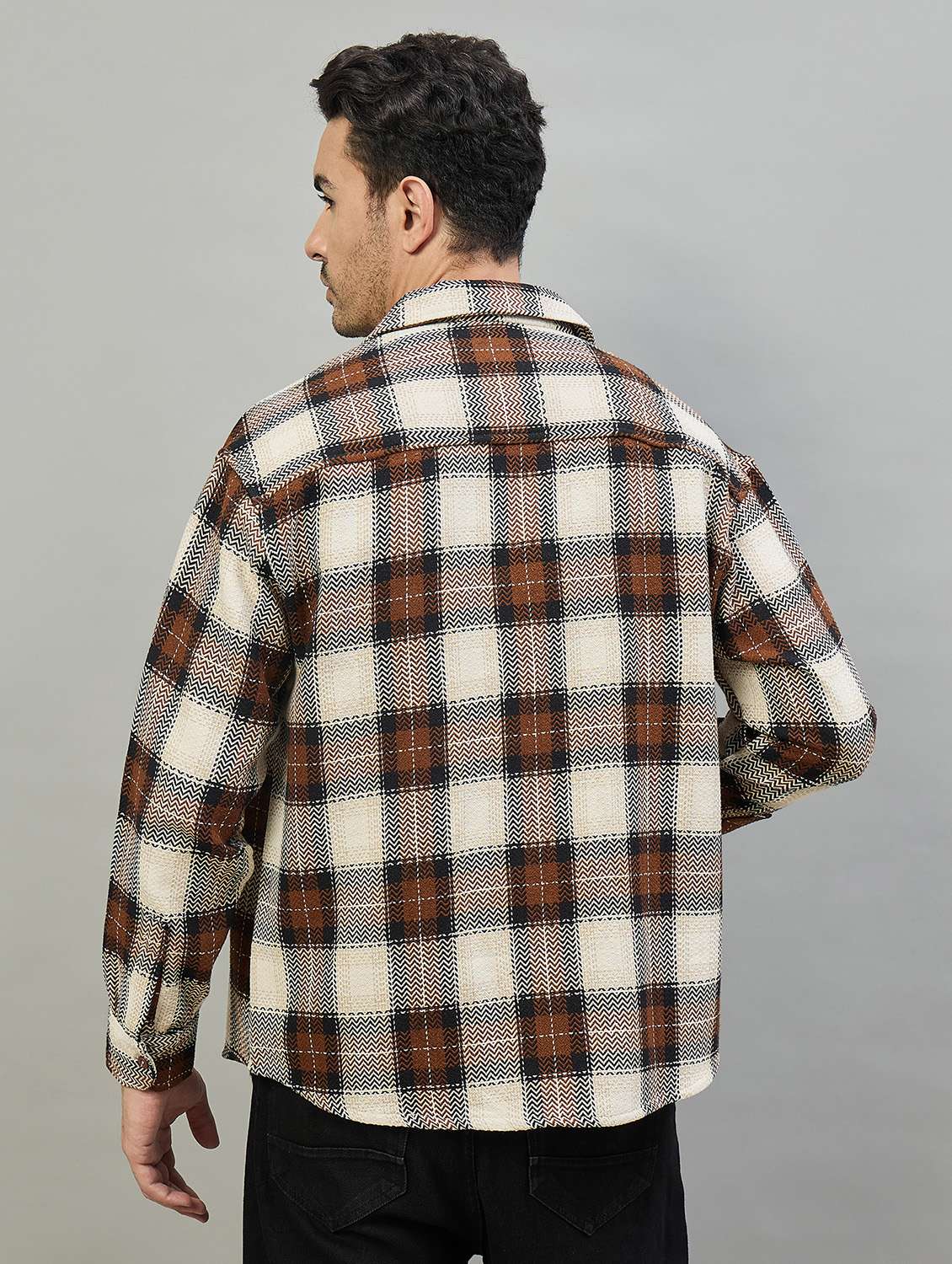 men checkered long sleeve oversized casual shirt - 22463543 -  Standard Image - 4