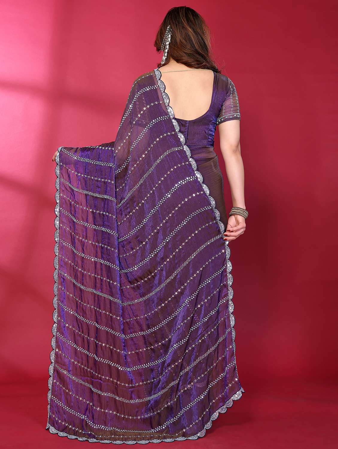 women solid with work embroidered saree with blouse - 22463555 -  Standard Image - 4