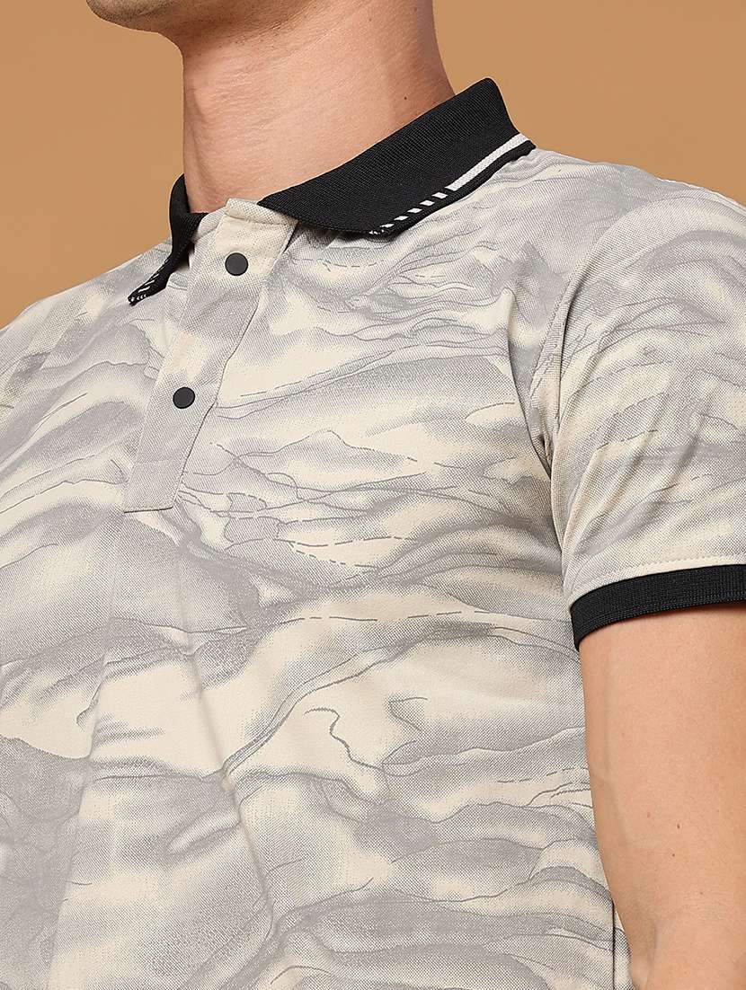 Men Printed Short Sleeve Regular Fit Polo T-shirt - 22464523 -  Standard Image - 1