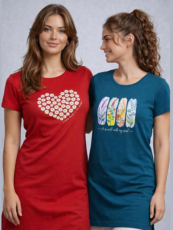 women printed  red cotton blend regular t-shirt