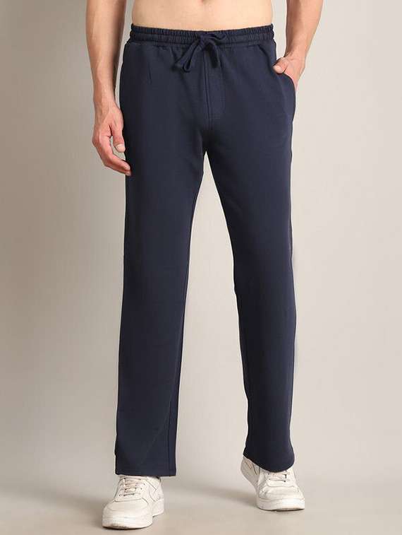 men slim-fit solid mid rise track pant