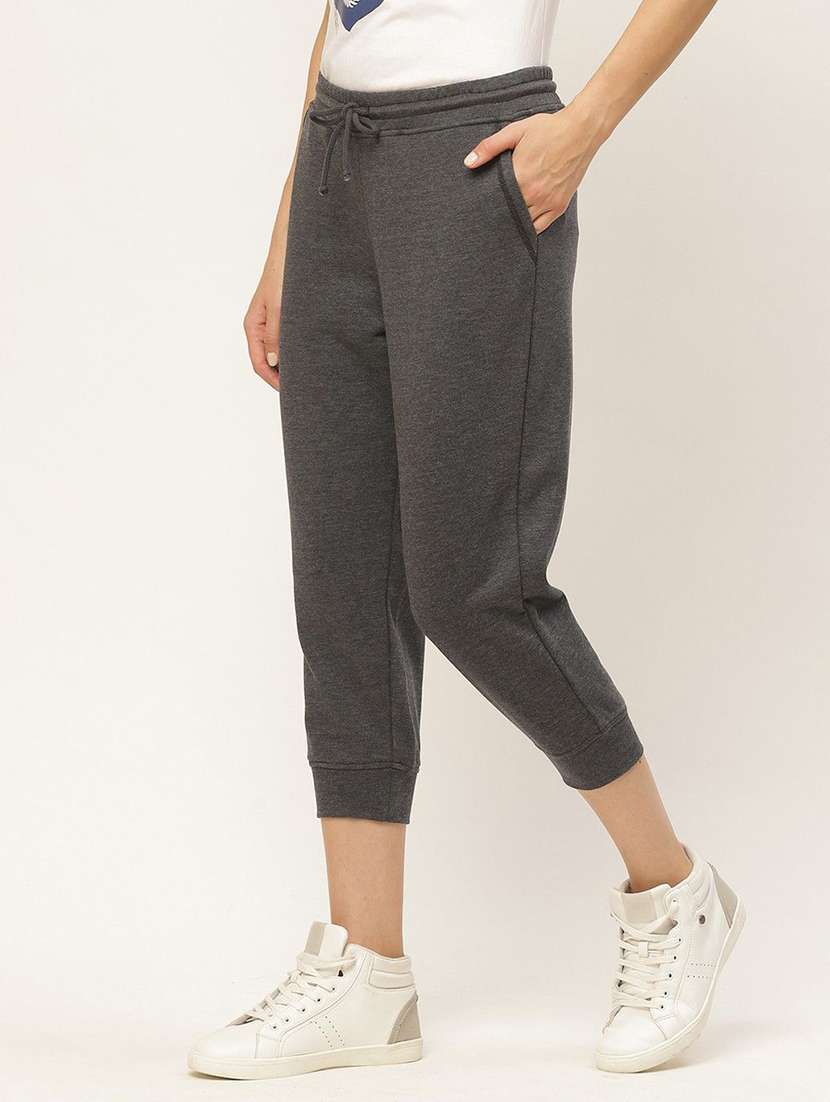 women solid mid rise shorts - 22466108 -  Standard Image - 1