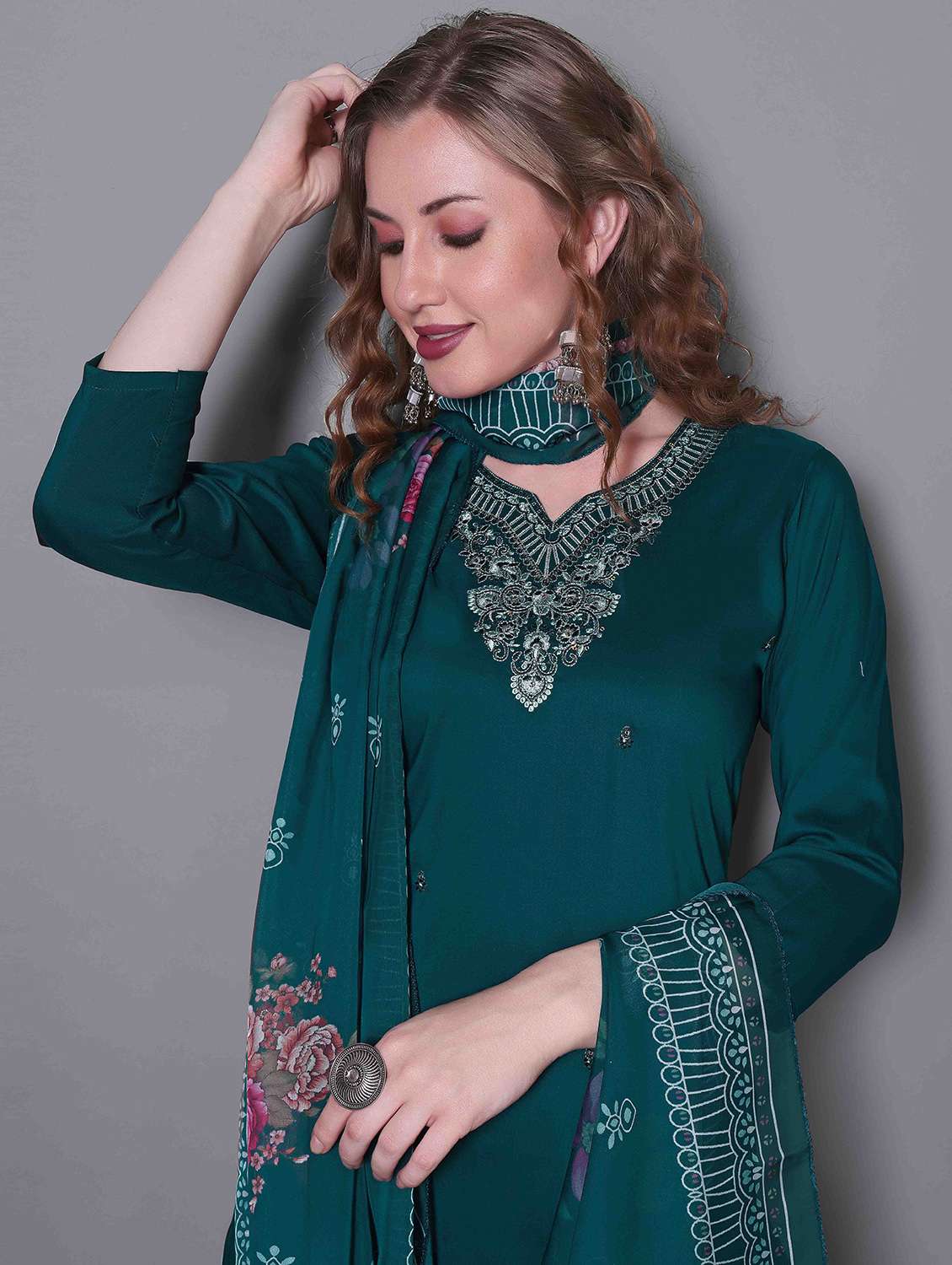 women printed blue kurta dupatta set - 22466295 -  Standard Image - 1