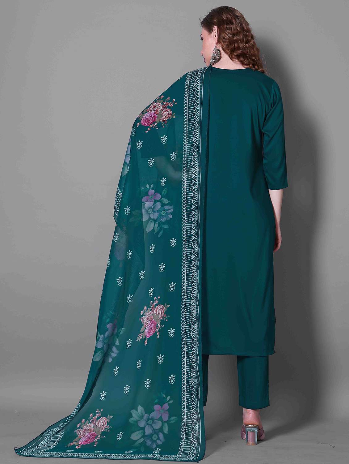 women printed blue kurta dupatta set - 22466295 -  Standard Image - 4