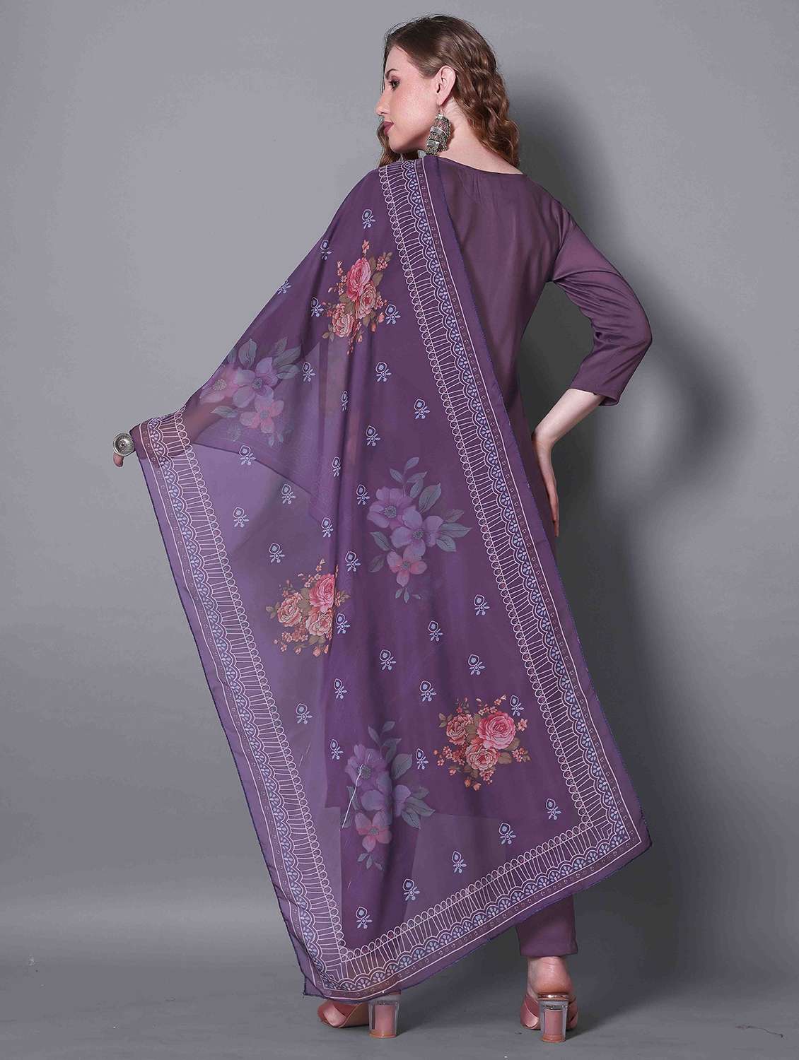 women self design lavender kurta dupatta set - 22466296 -  Standard Image - 4