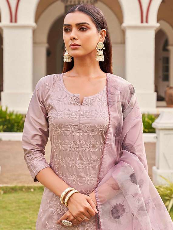 women pink kurta dupatta set - 22466319 -  Standard Image - 1