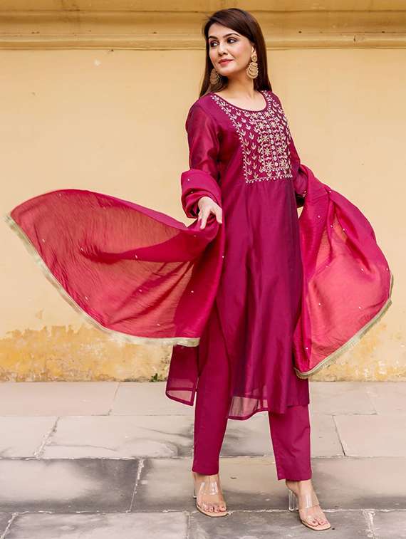 women pink kurta dupatta set - 22466325 -  Standard Image - 1