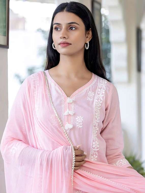 women pink kurta dupatta set - 22466328 -  Standard Image - 1